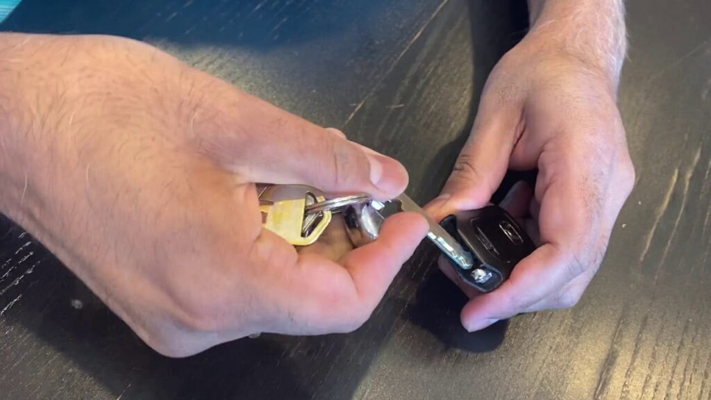 How to Replace Car Key Battery